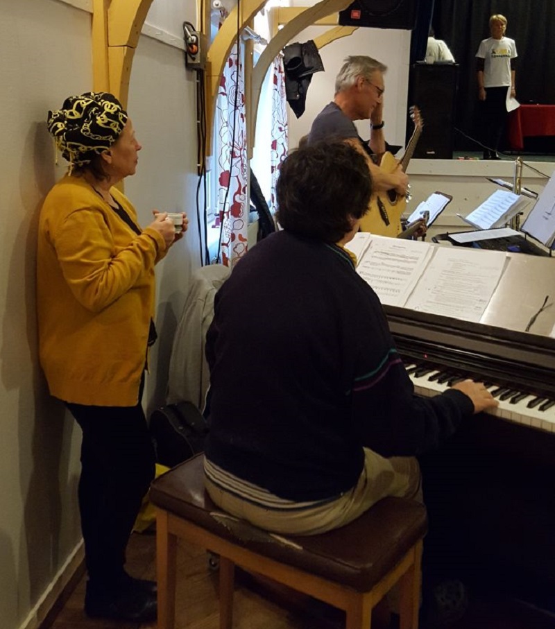 Magda, Pernilla och Christer